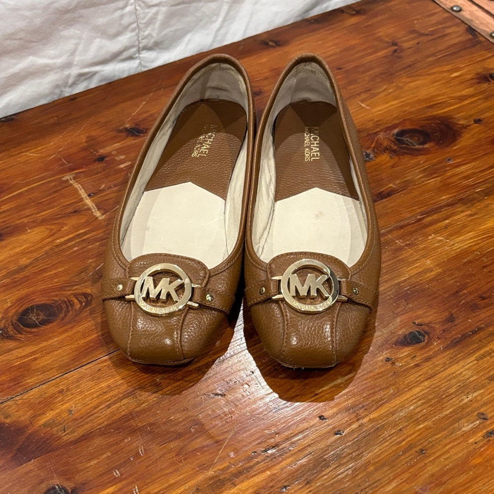 Michael Kors Tan Leather Loafers with Logo Accent